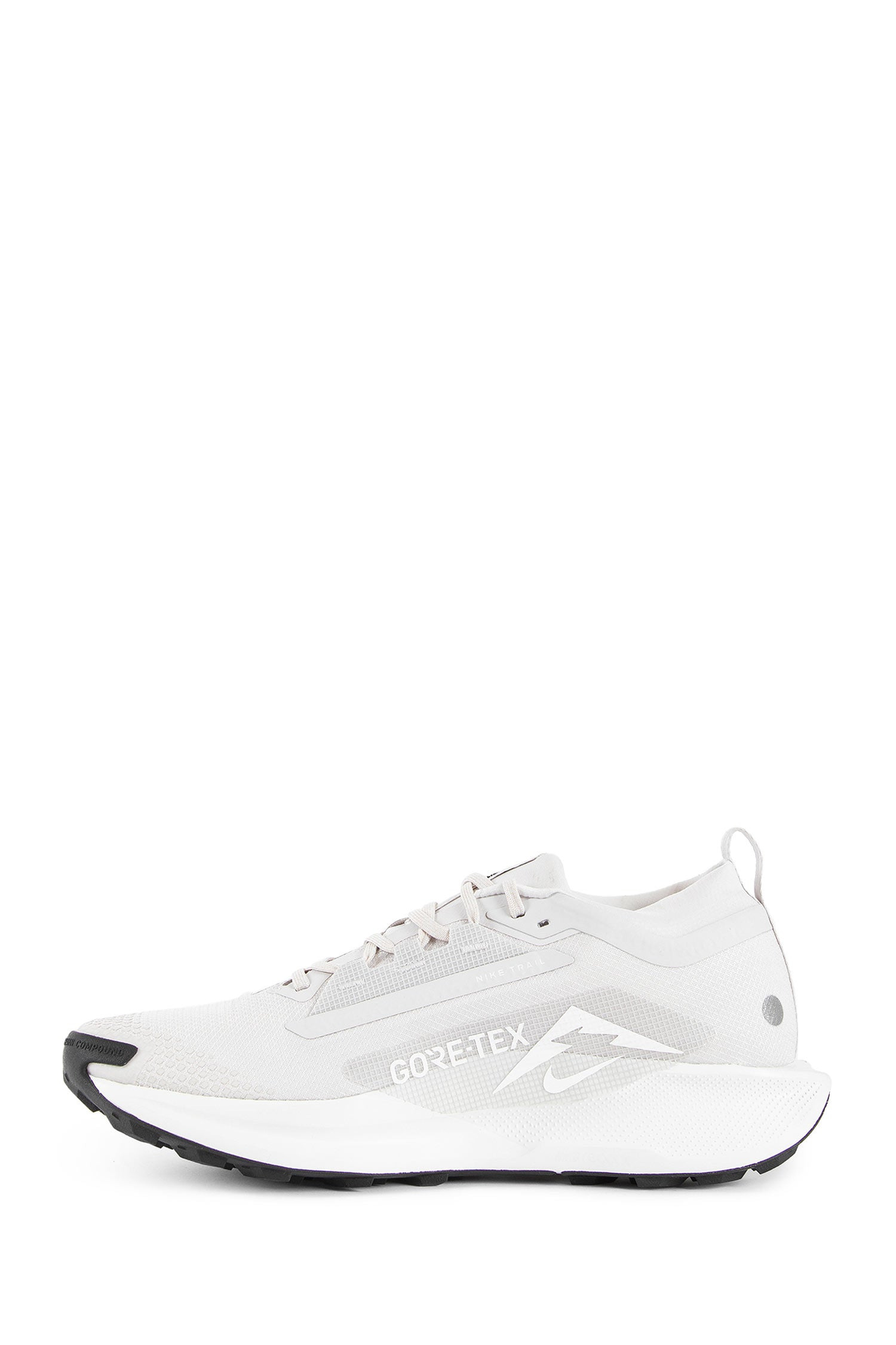 Pegasus-Trail-5-Gore-Tex-Sneakers - 4