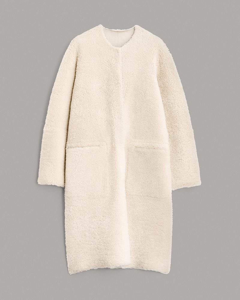 Tula Shearling Coat
Relaxed Fit Coat 1