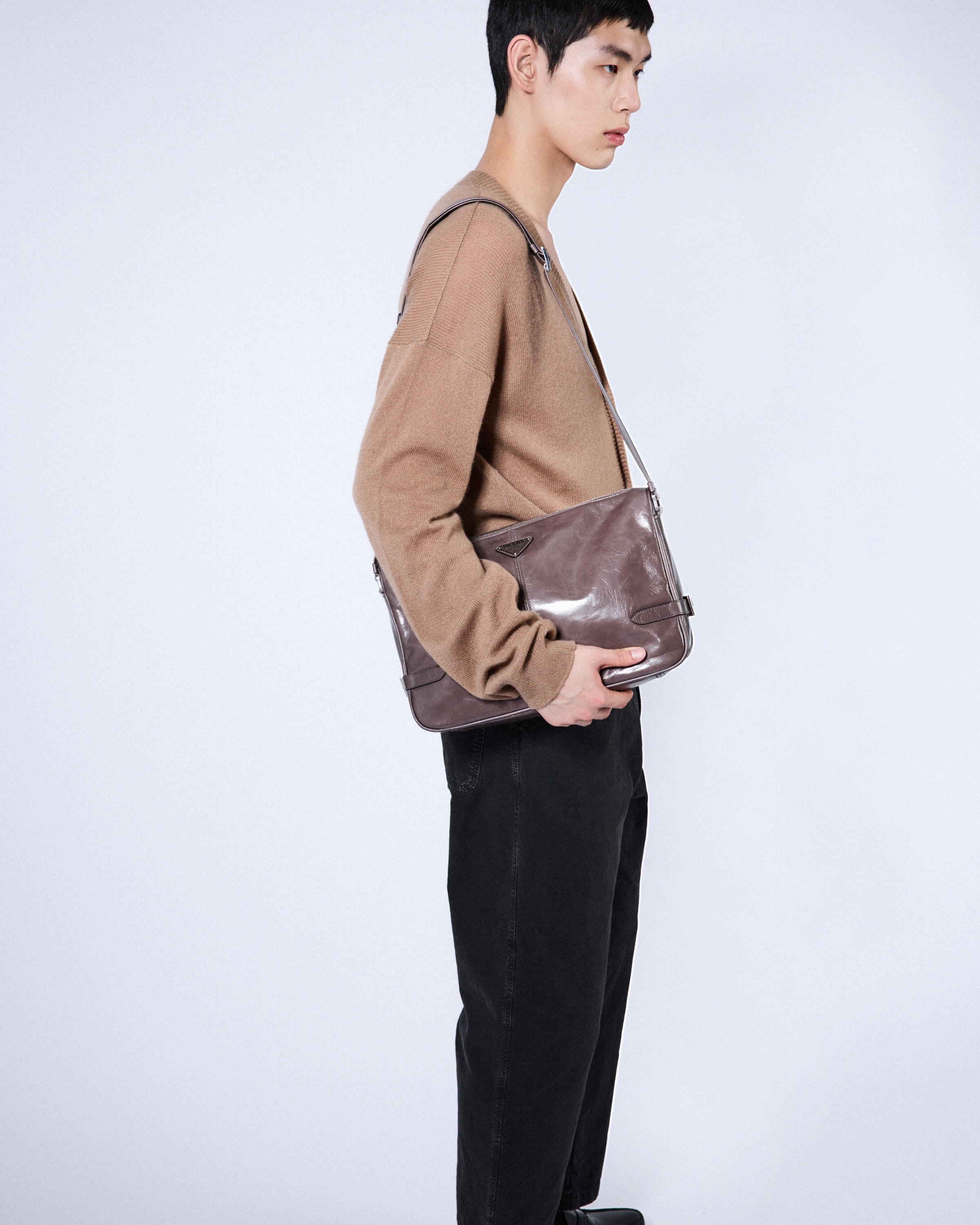 Leather shoulder bag - 8
