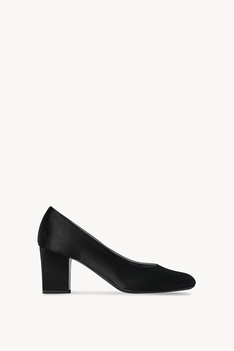 Fiore Pump in Silk 1