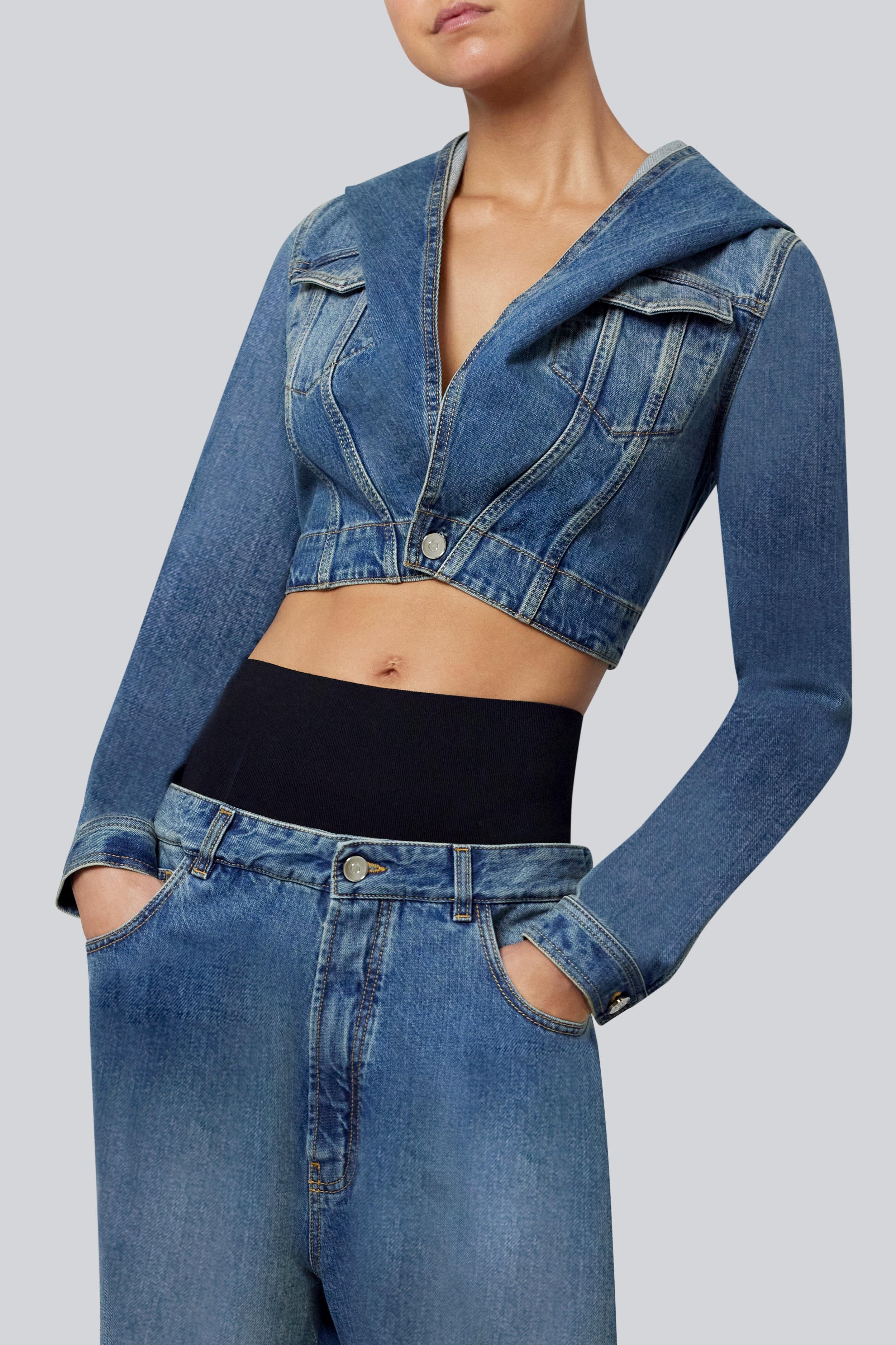 Alaïa DENIM HOOD CROP JACKET | VINTAGE BLUE | parlourx