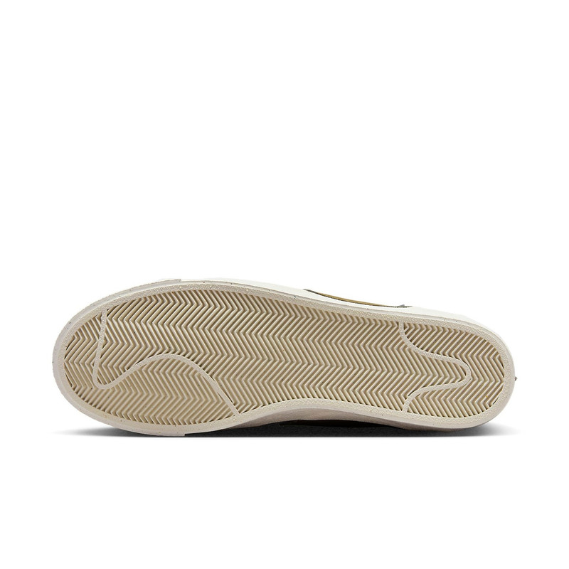 Nike Blazer Low '77 Jumbo 'White Khaki' DZ2772-121 6