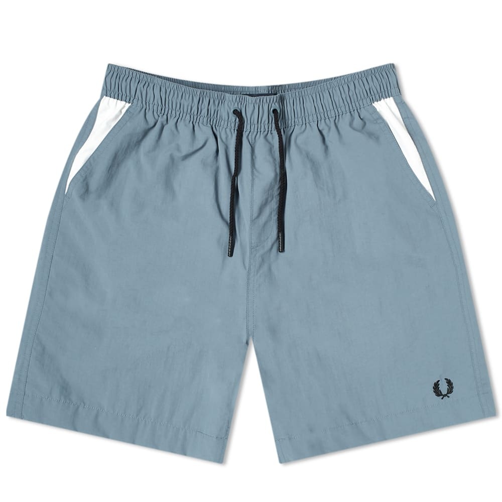 Fred Perry Authentic Chevron Short - 1