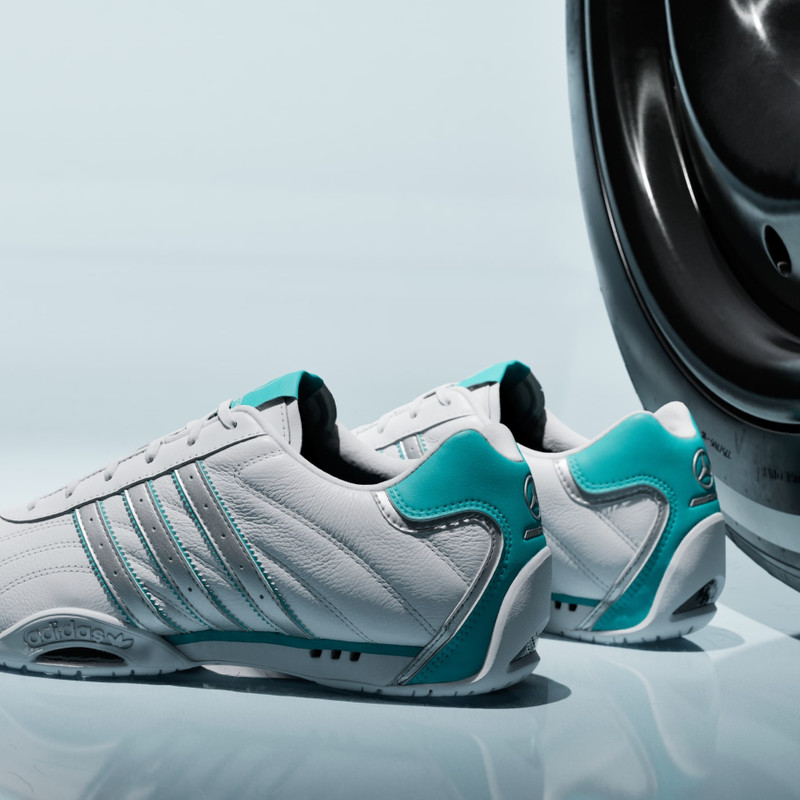ADIRACER LO MERCEDES AMG PETRONAS F1 TEAM SHOES 9