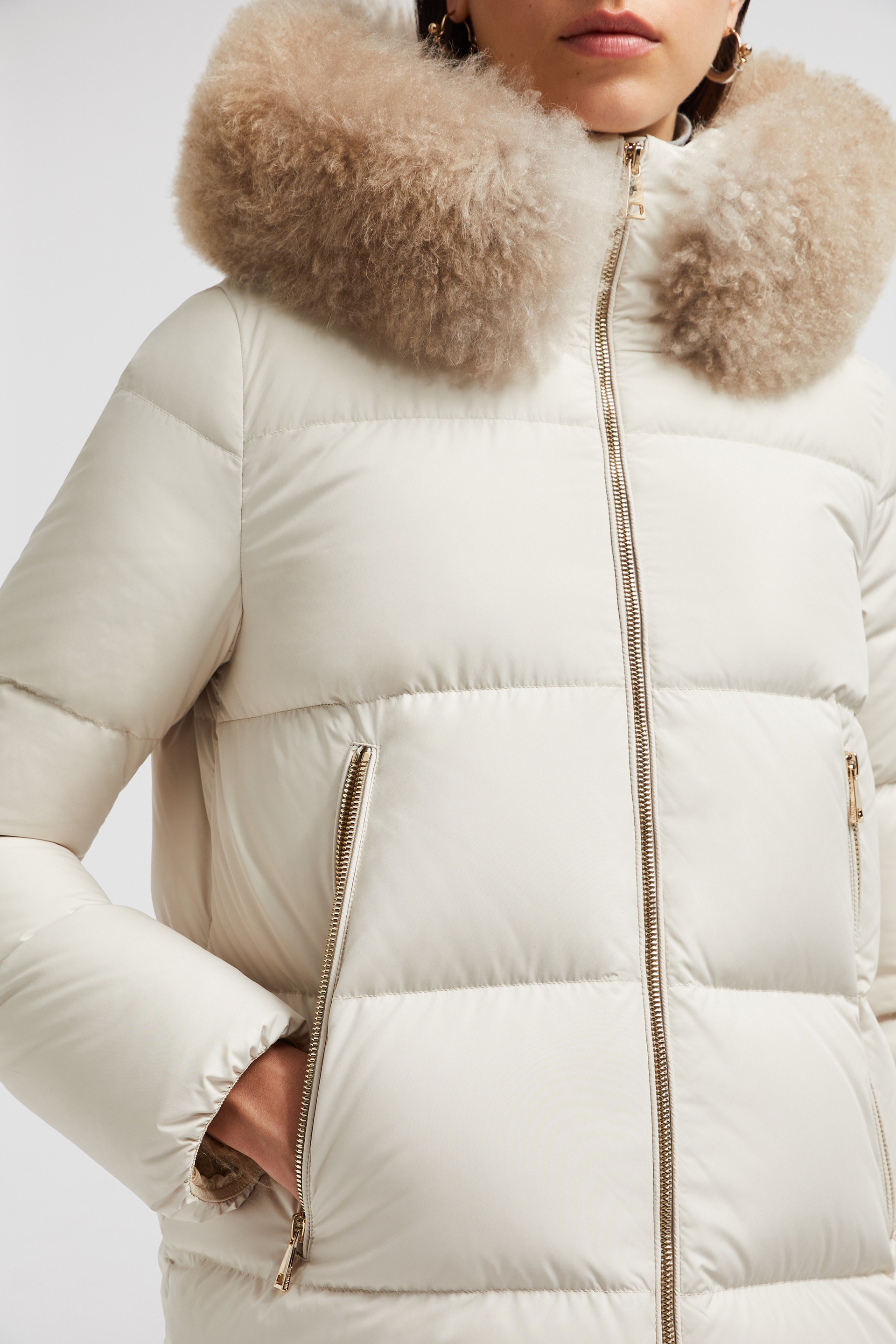 MONCLER☆LAICHEFUR ロゴ ダウンジャケット BEIGE 3 LADIES 楽天市場】MONCLER モンクレール ダウンジャケット LAICHEFUR