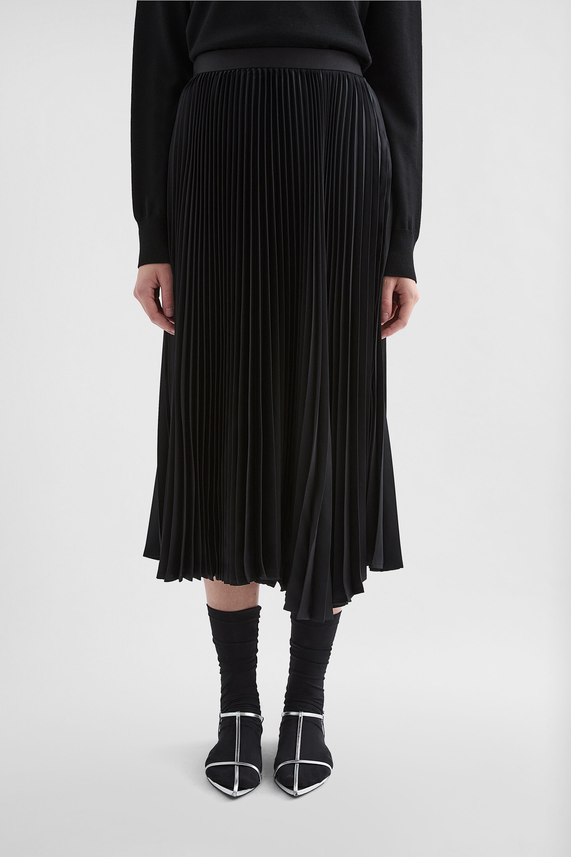 Techno Twill Pleated Skirt - 4