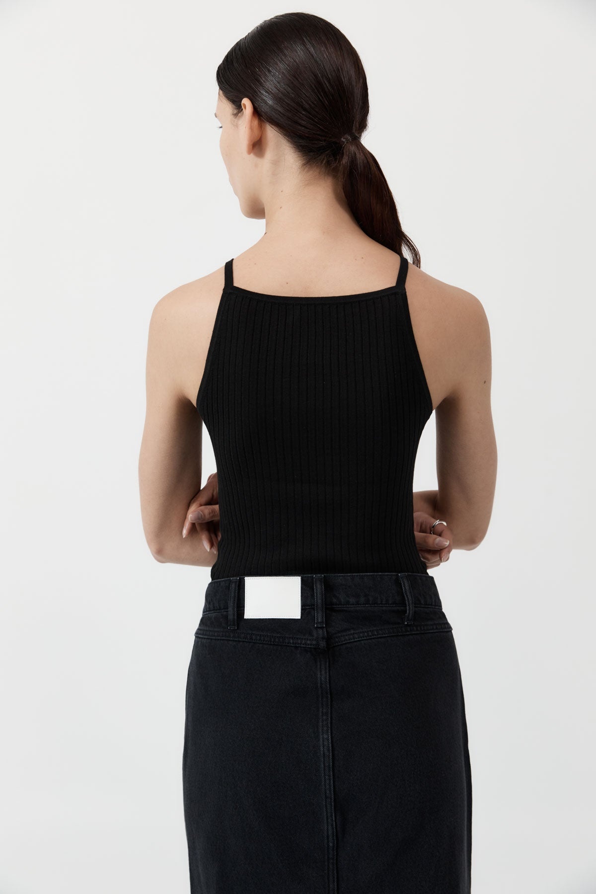 Square Tank - Black - 4