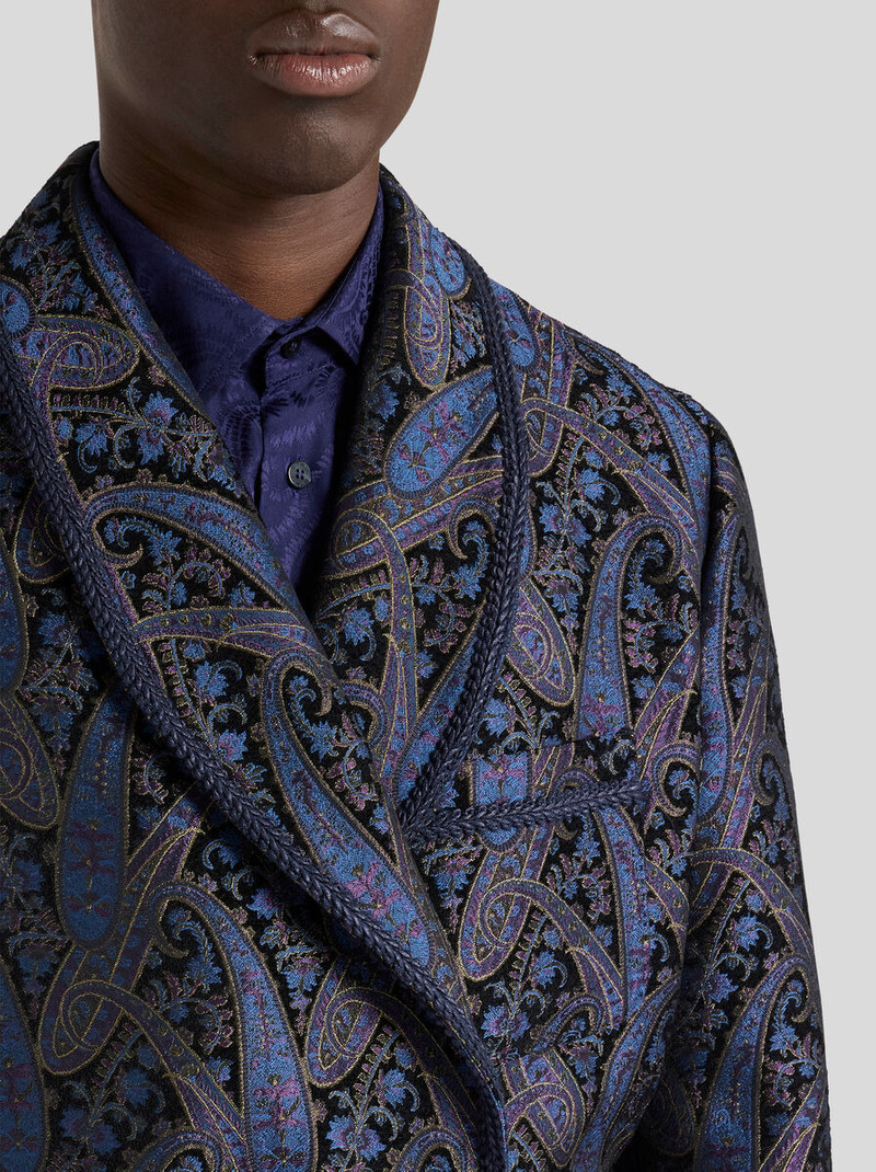 CHENILLE JACQUARD ROBE COAT WITH METALLIC PAISLEY MOTIF 2