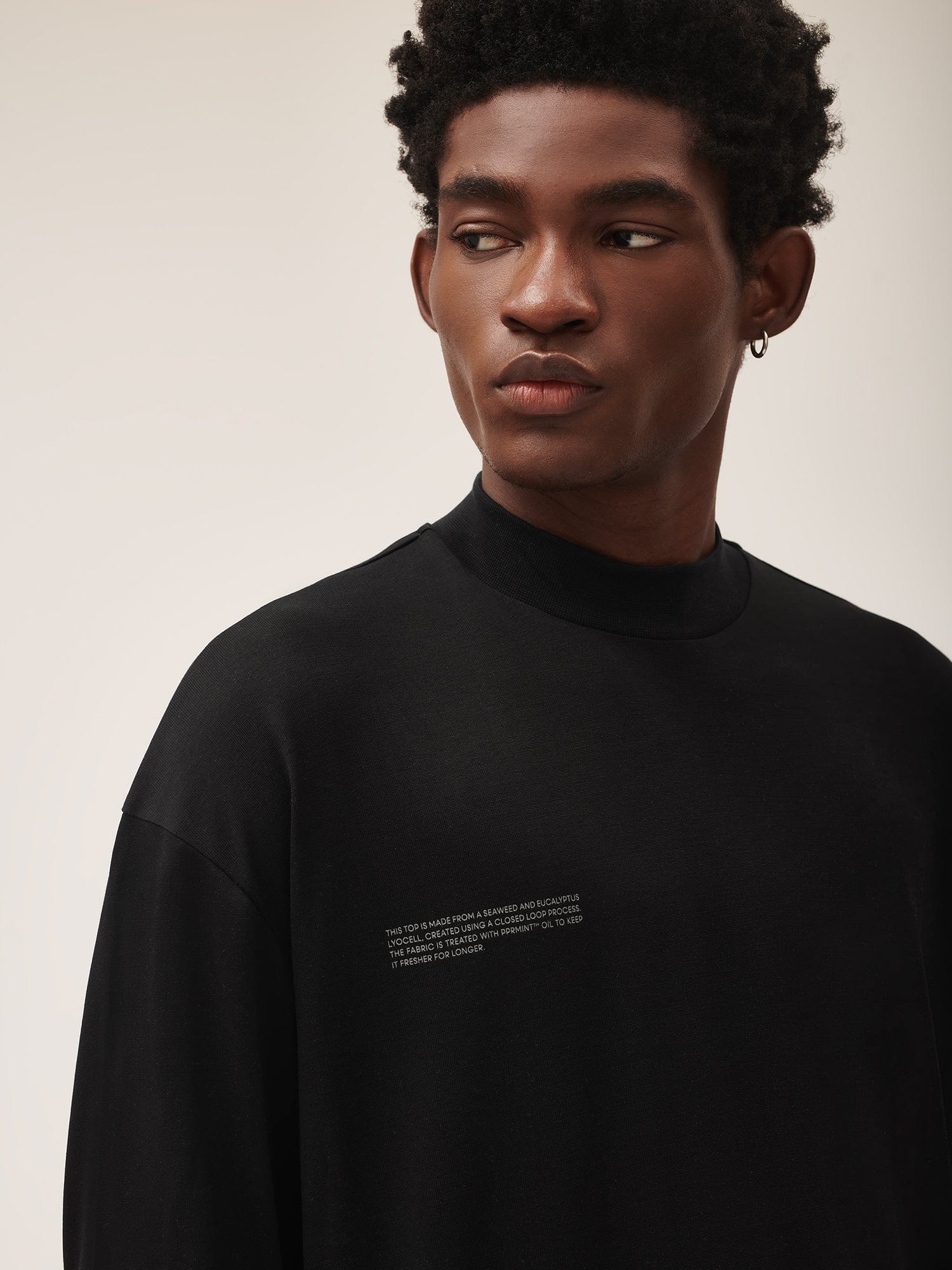 Men's Seaweed Lyocell Fine Knit Top - Black - 5