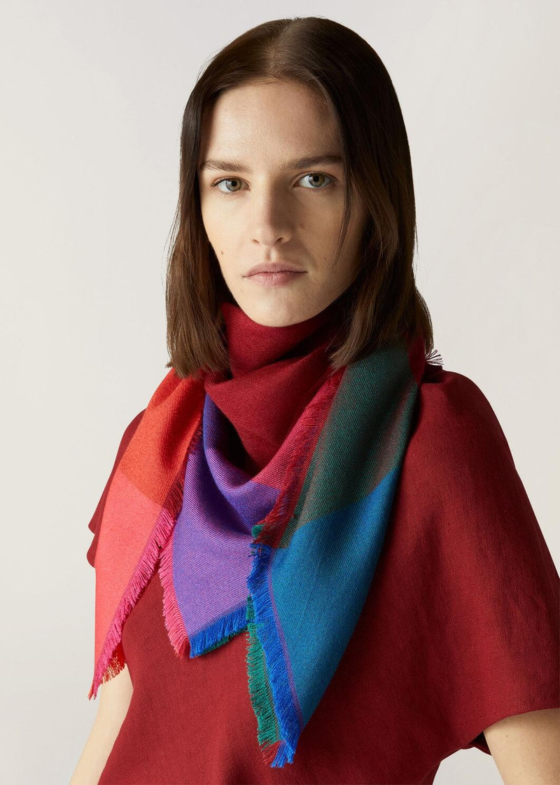 Loro Piana Quadrilatero del Silenzio Foulard outlook