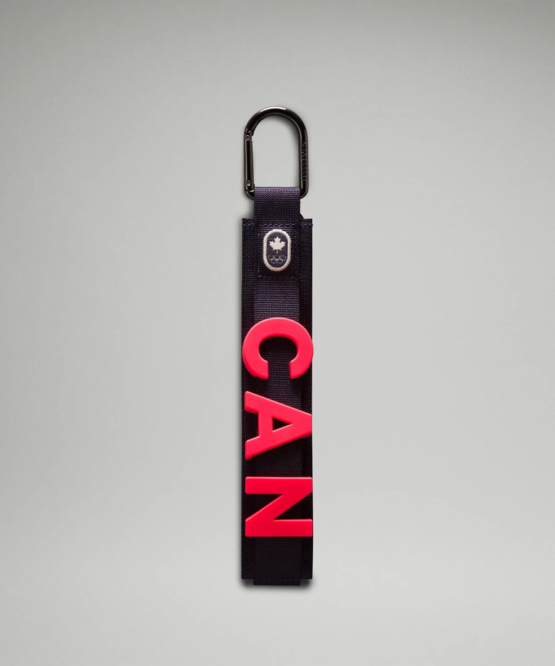 Team Canada 3D-Letter Keychain *COC Logo 1