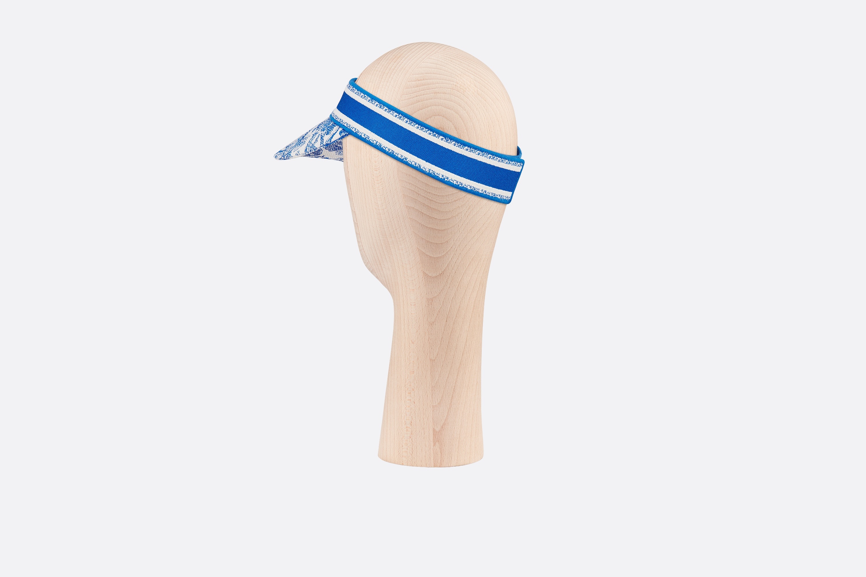 Toile de Jouy Sauvage Visor 2