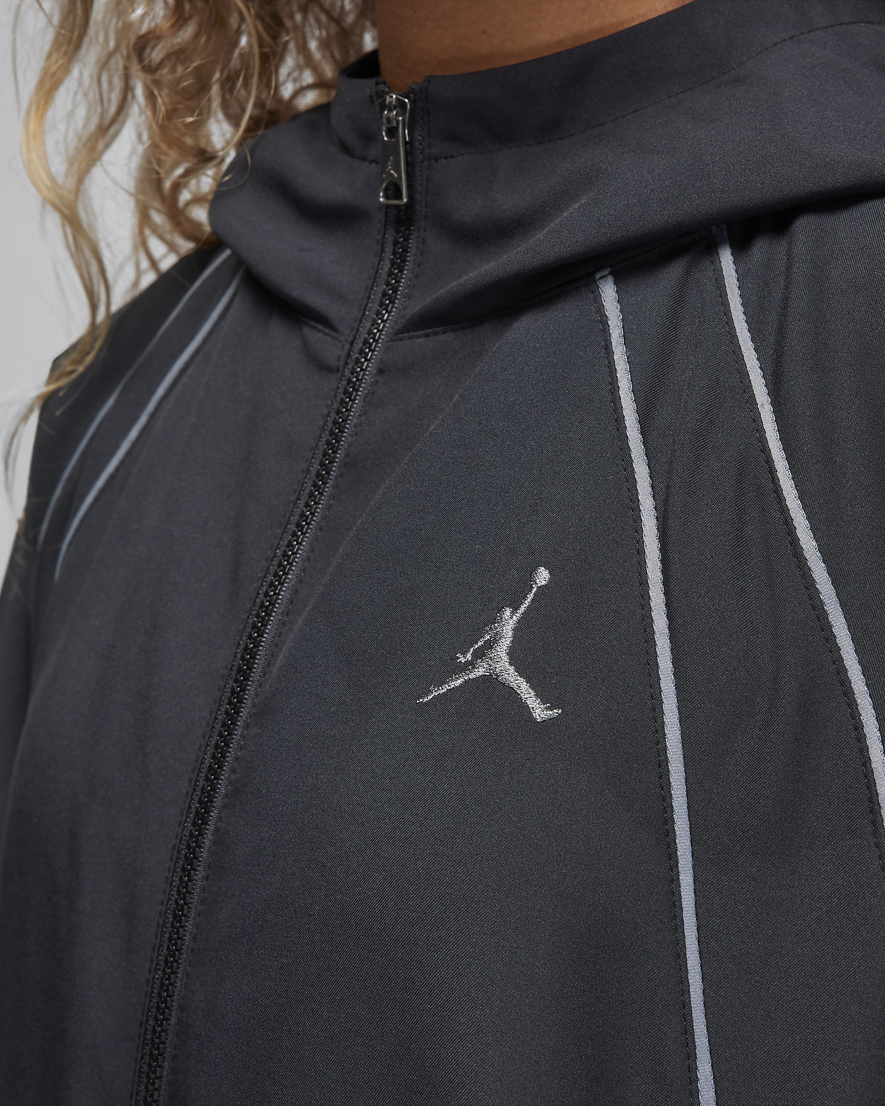Jordan Women's Woven Lined Jacket - 4