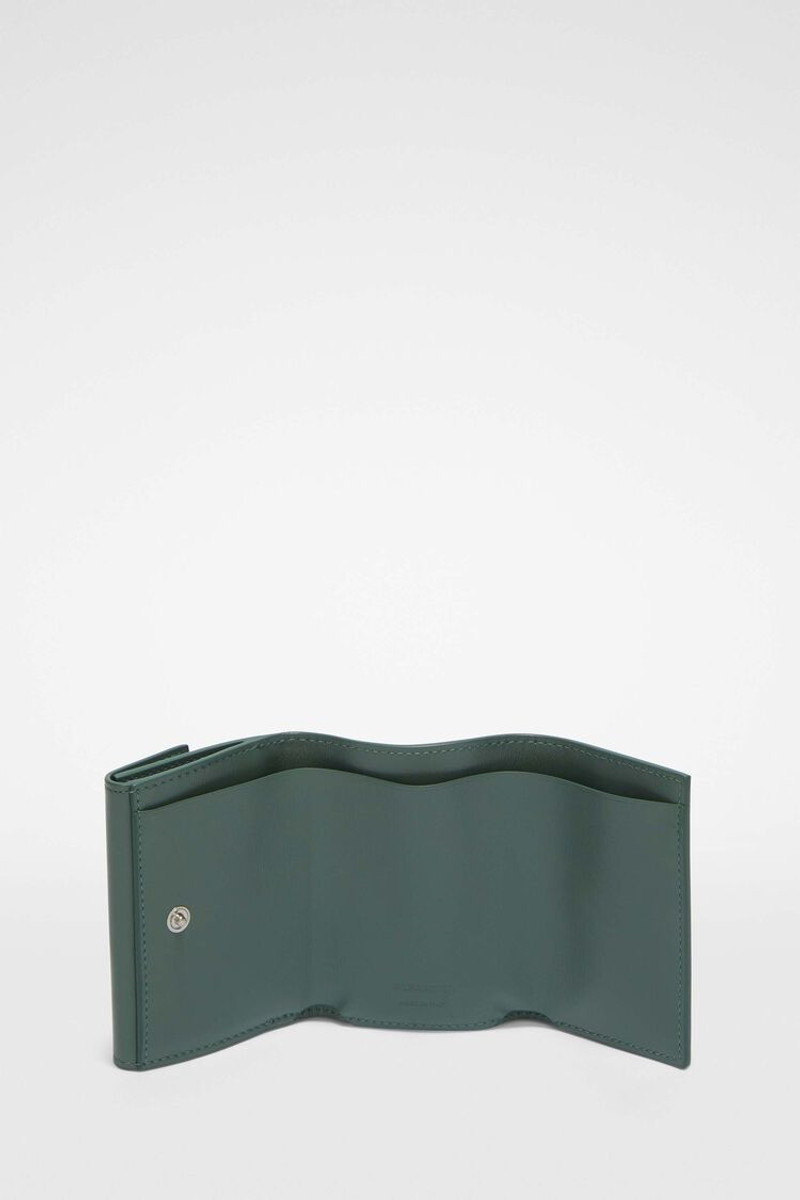 Jil Sander Mini Wallet outlook