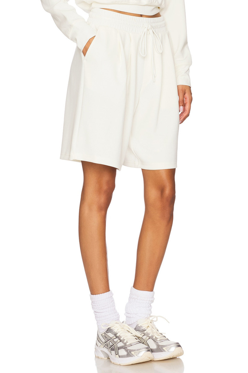 GOOD AMERICAN Air Soft Sculpting Shorts outlook