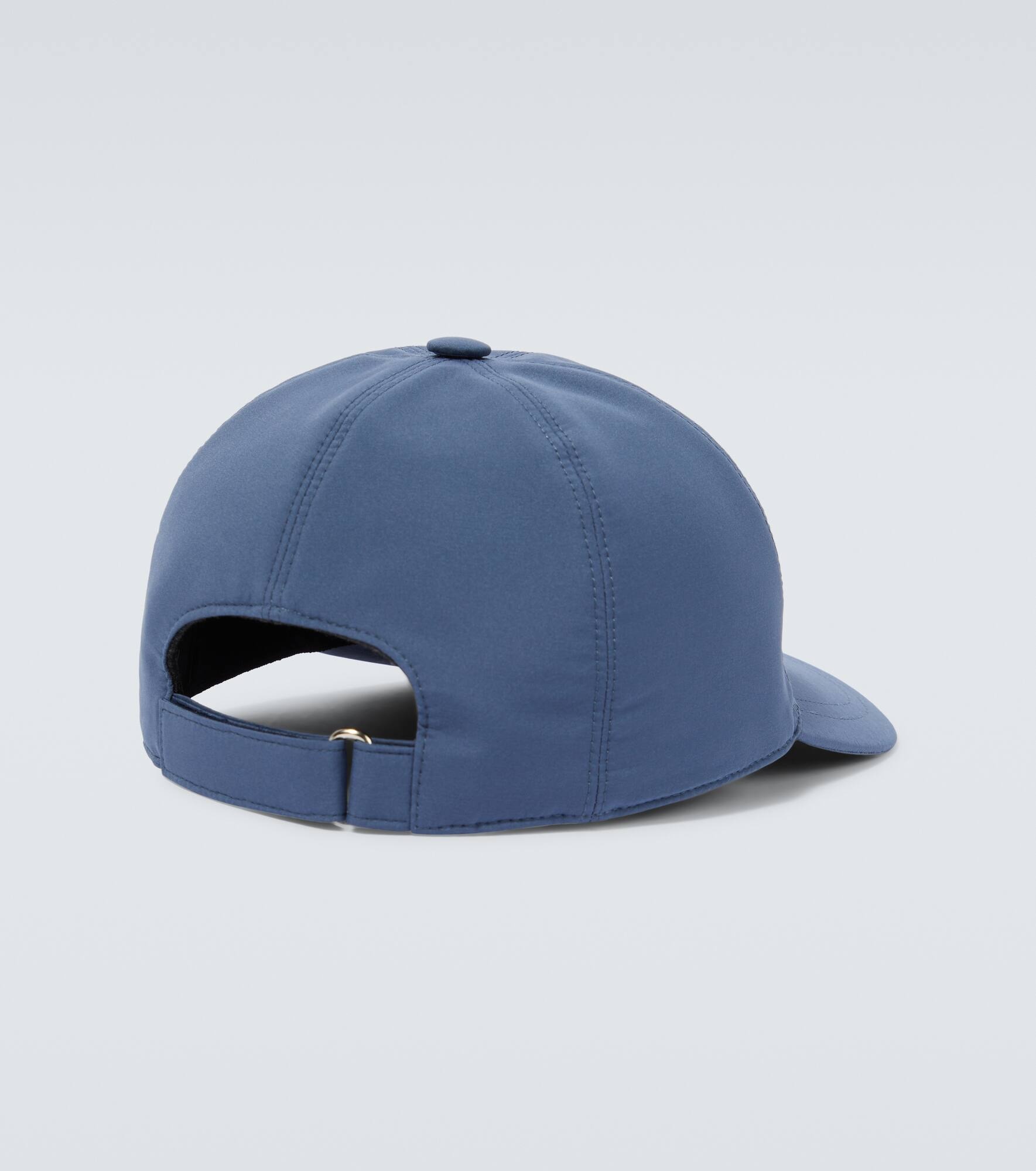 Embroidered baseball cap - 4