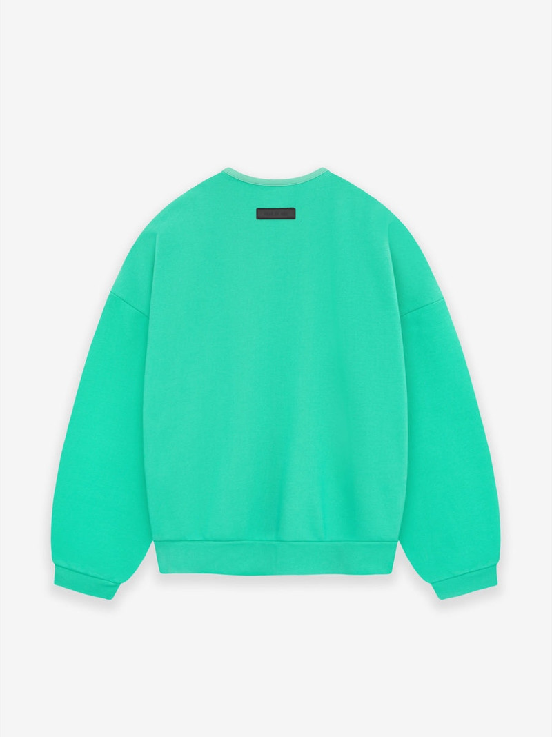 ESSENTIALS Crewneck outlook