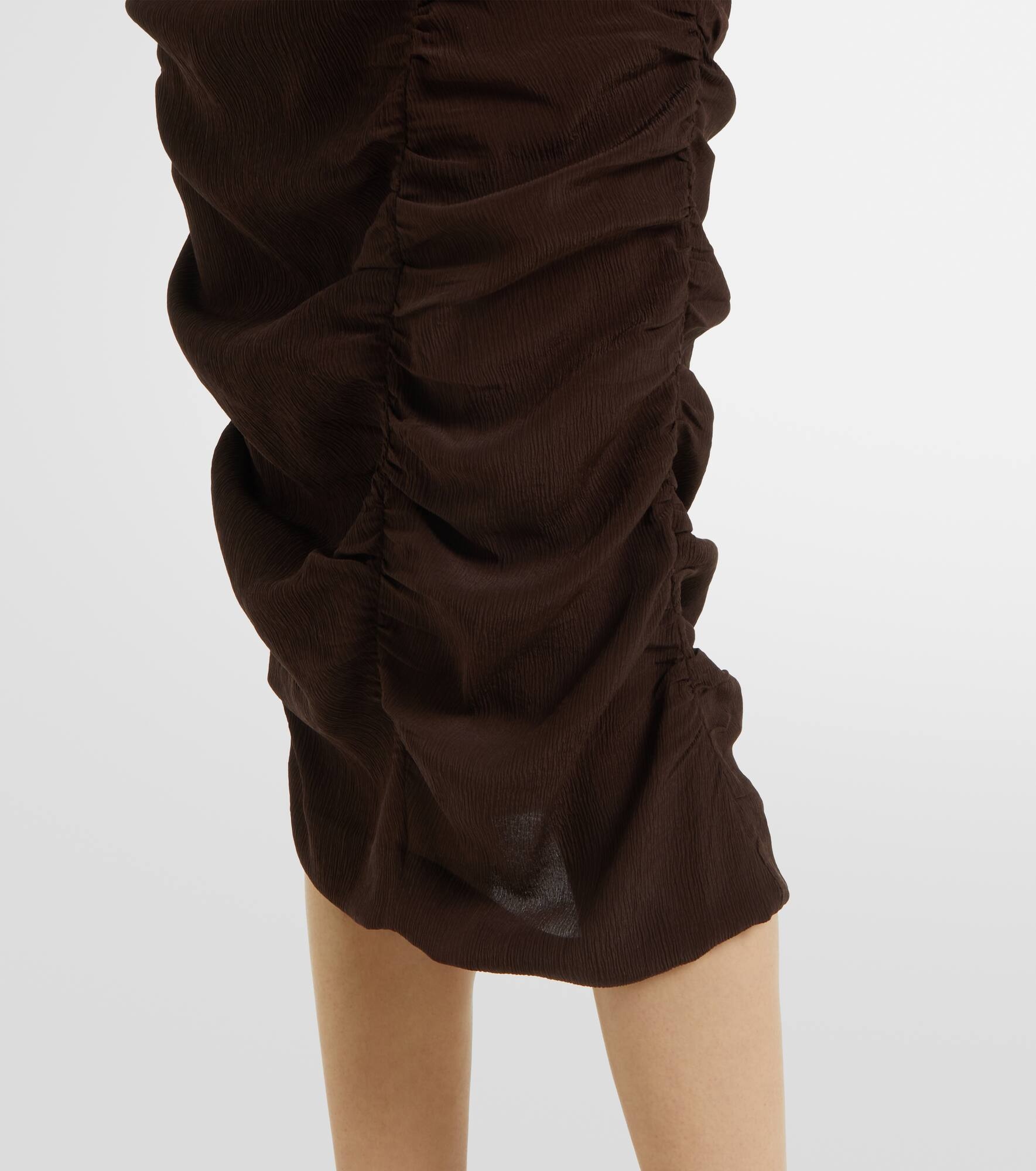 Puff-sleeve silk midi dress - 5
