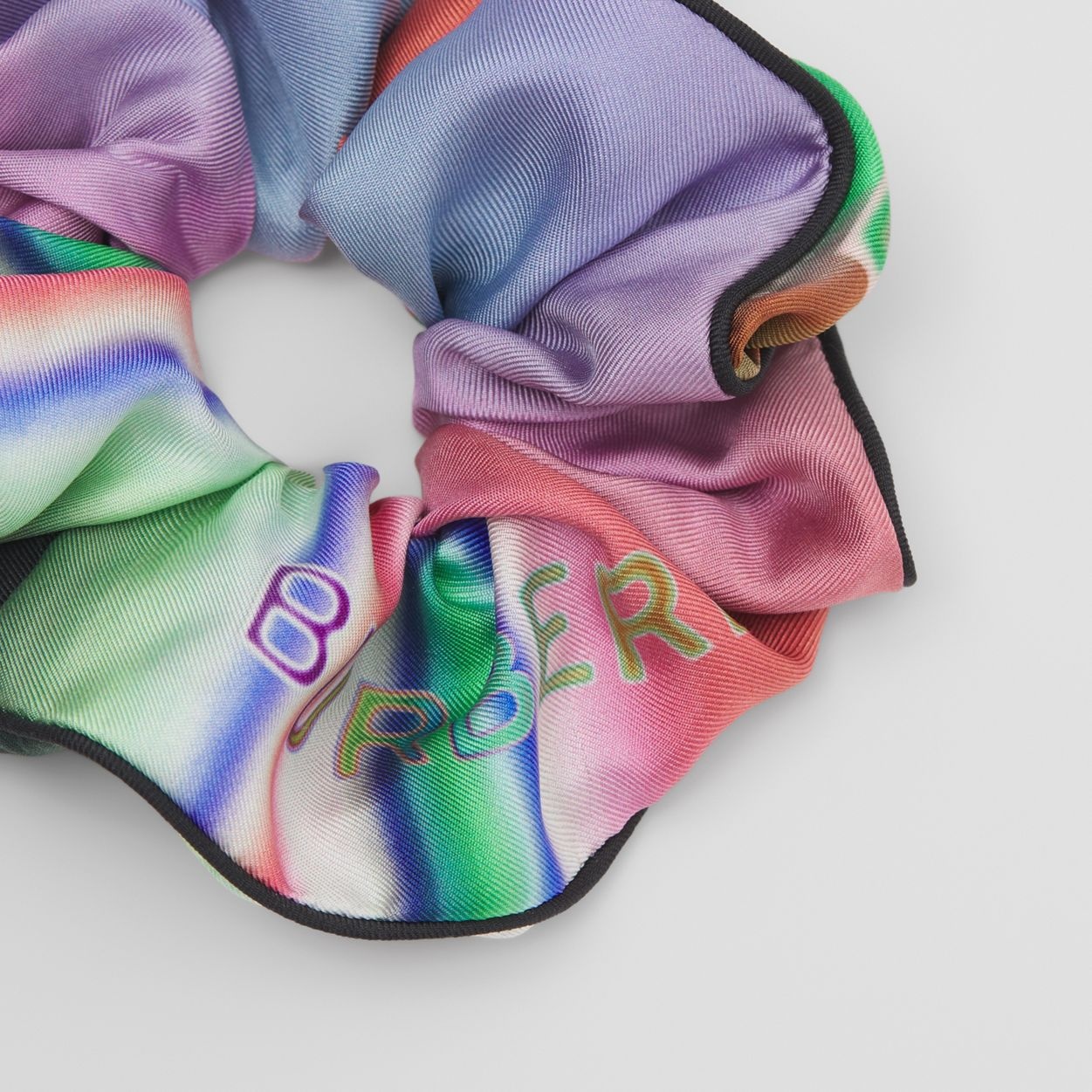 Love is Eternal Print Silk Scrunchie - 2