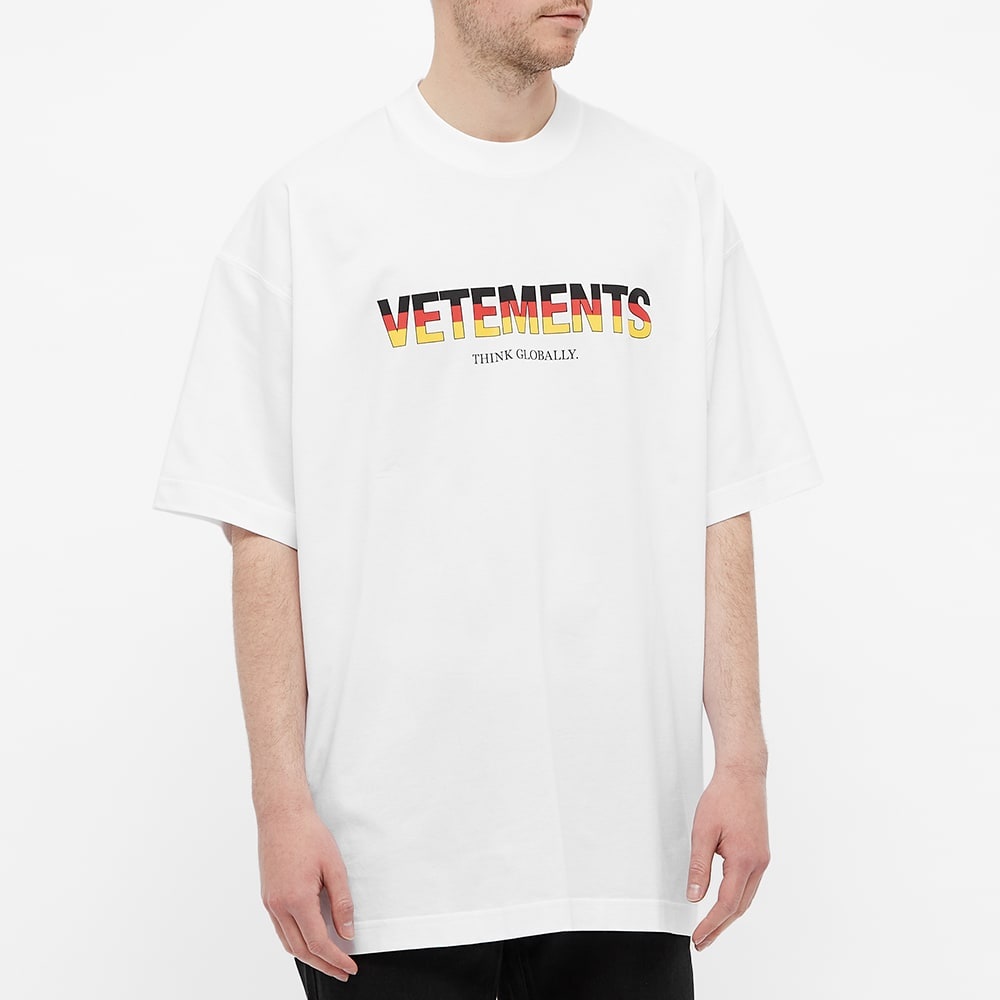 VETEMENTS Germany Logo Oversized Tee - 4