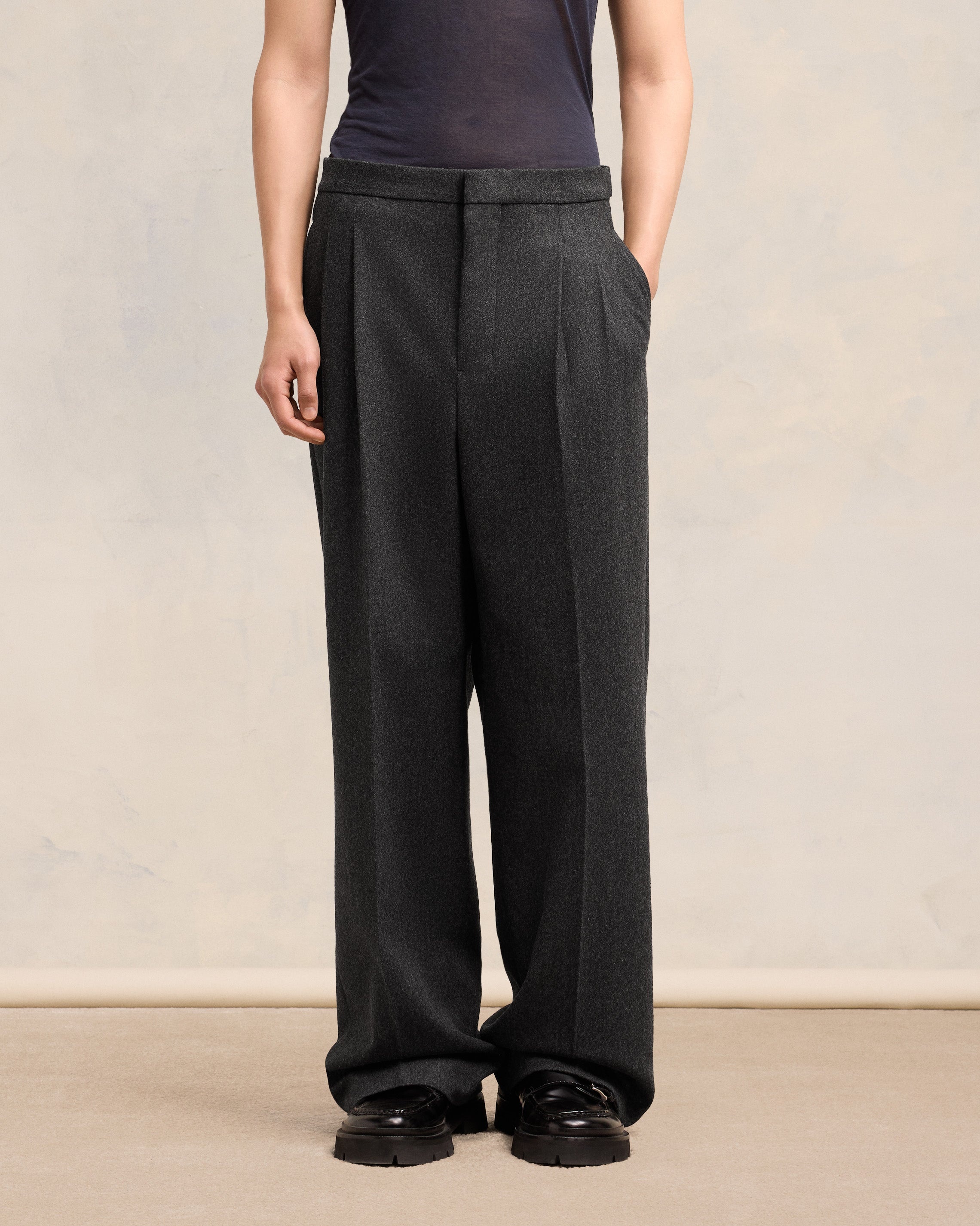 パンツ AMI PARIS FW23 WIDE FIT PANTS (FTR407_VI0007087) AMI PARIS - WIDE FIT PANTS - Eleonora Bonucci