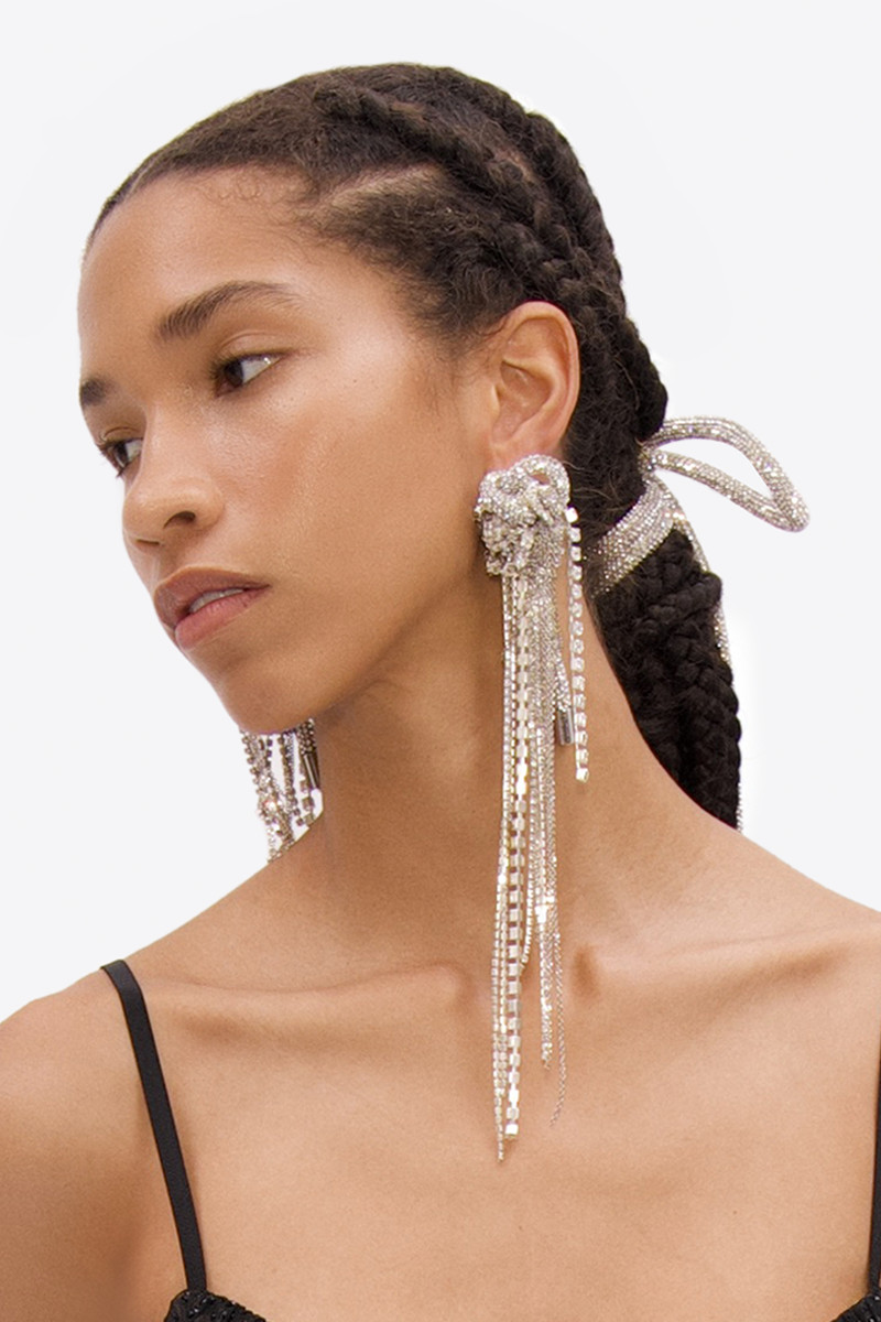 AREA LONG MESSY CHAIN EARRINGS outlook