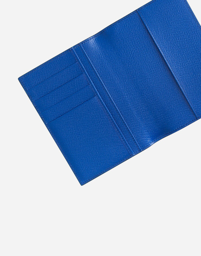 Dauphine calfskin passport case 4