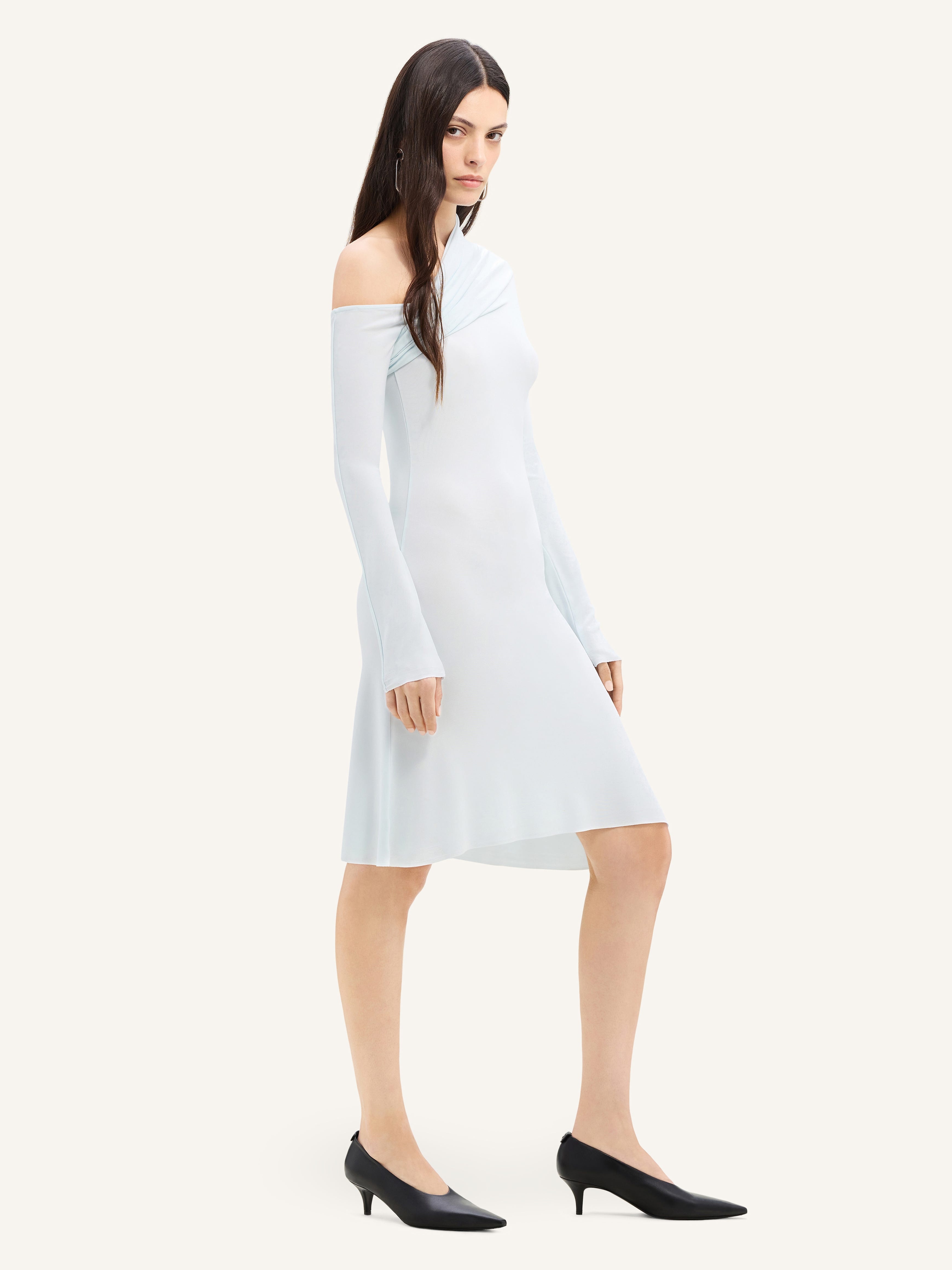 スカート Courreges 'Twist Crepe Mini' dress Courrèges one-shoulder Twist Crepe Minidress | White | FARFETCH