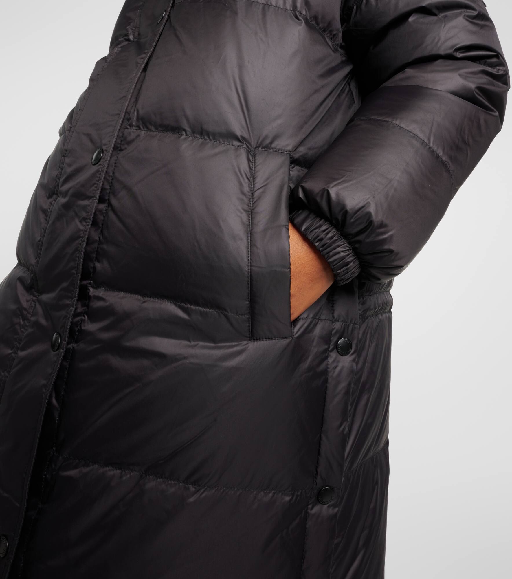 Reversible down coat - 7