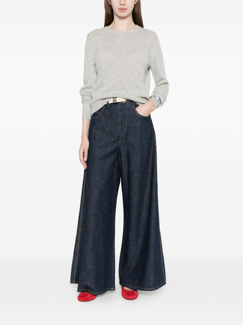 Allude round-neck cashmere sweater outlook