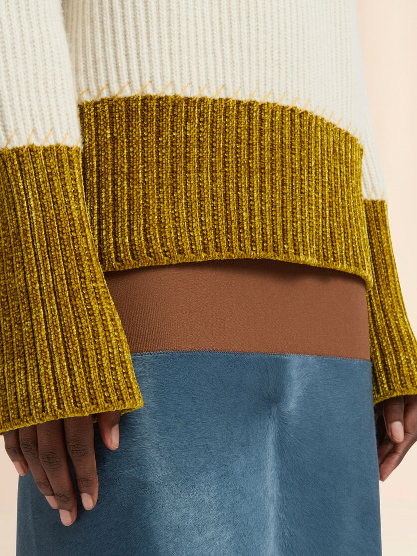 CREAM WOOL COLOR-BLOCK SWEATER - 4