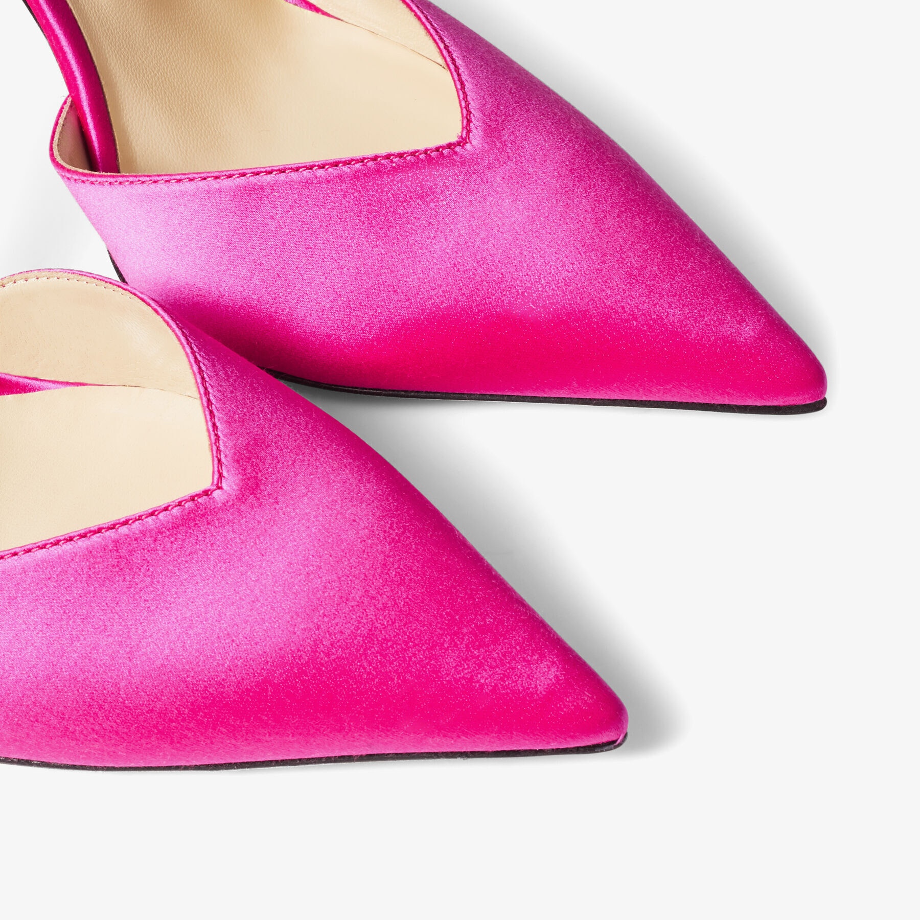 Saeda 100
Fuchsia Satin Pumps with Crystal Embellishment - 4