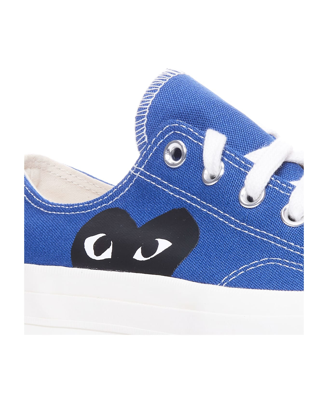 Chuck Taylor Sneakers - 3