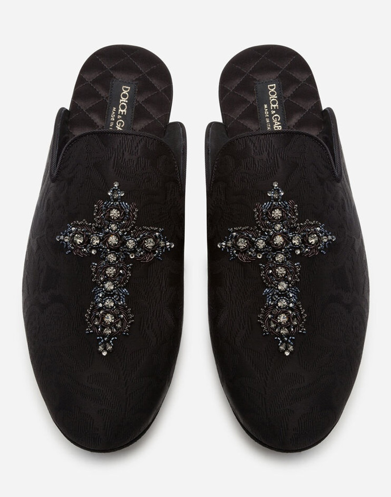 Brocade slippers with cross embroidery 4