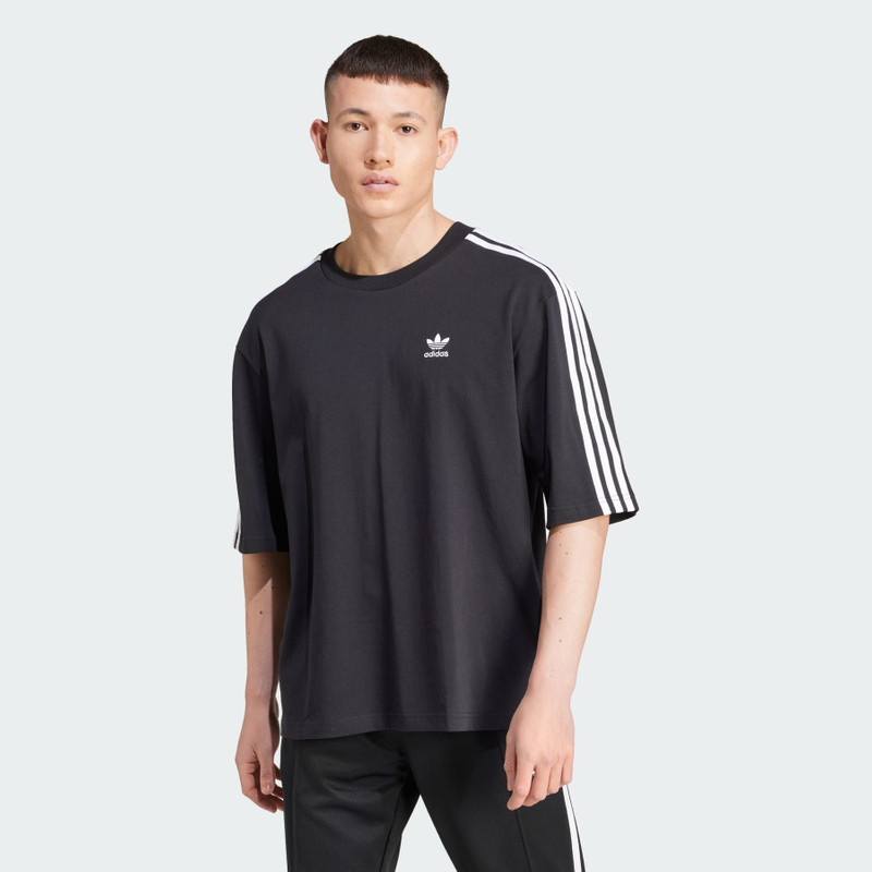 adidas Adicolor Oversized Tee outlook