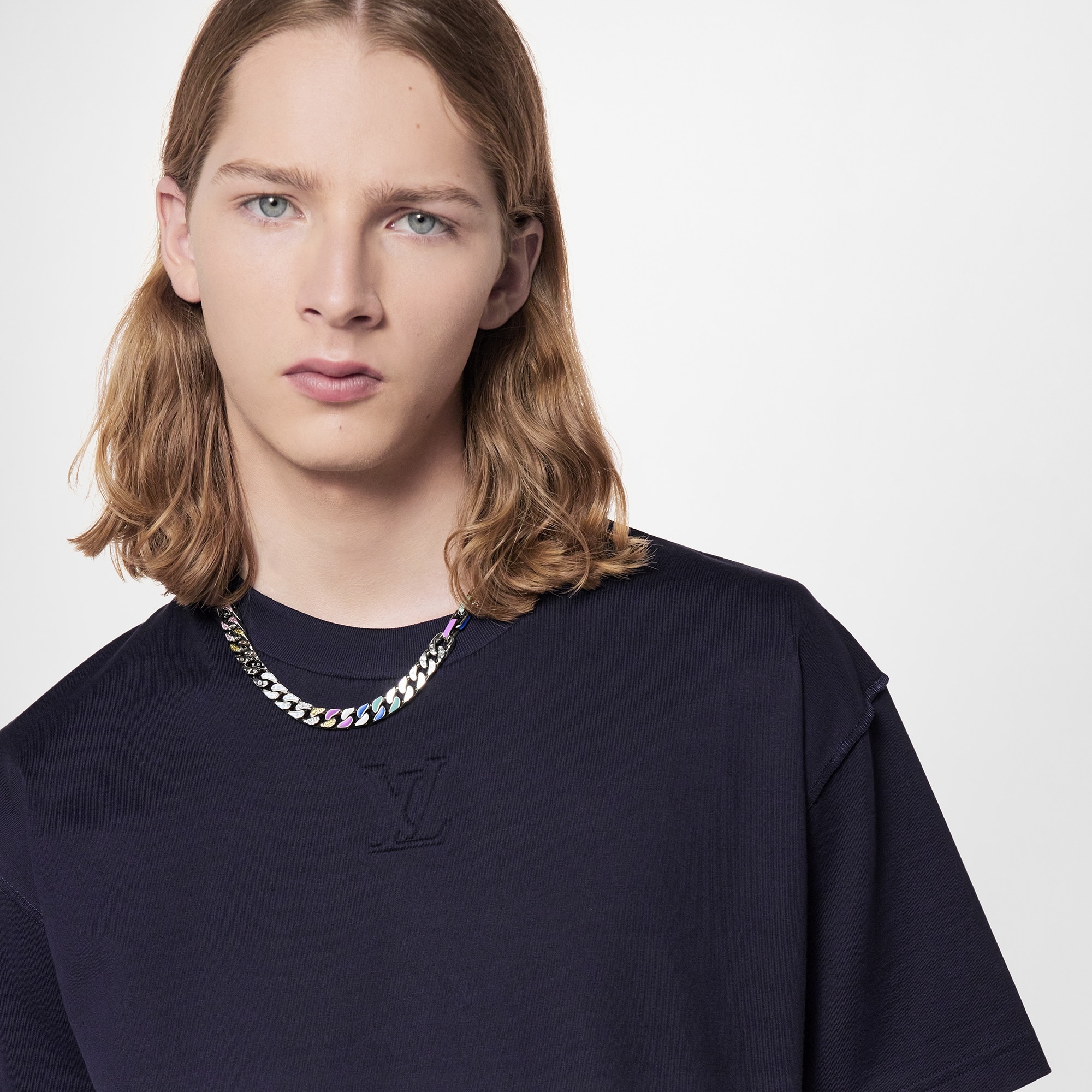 Embossed LV T-Shirt - 4