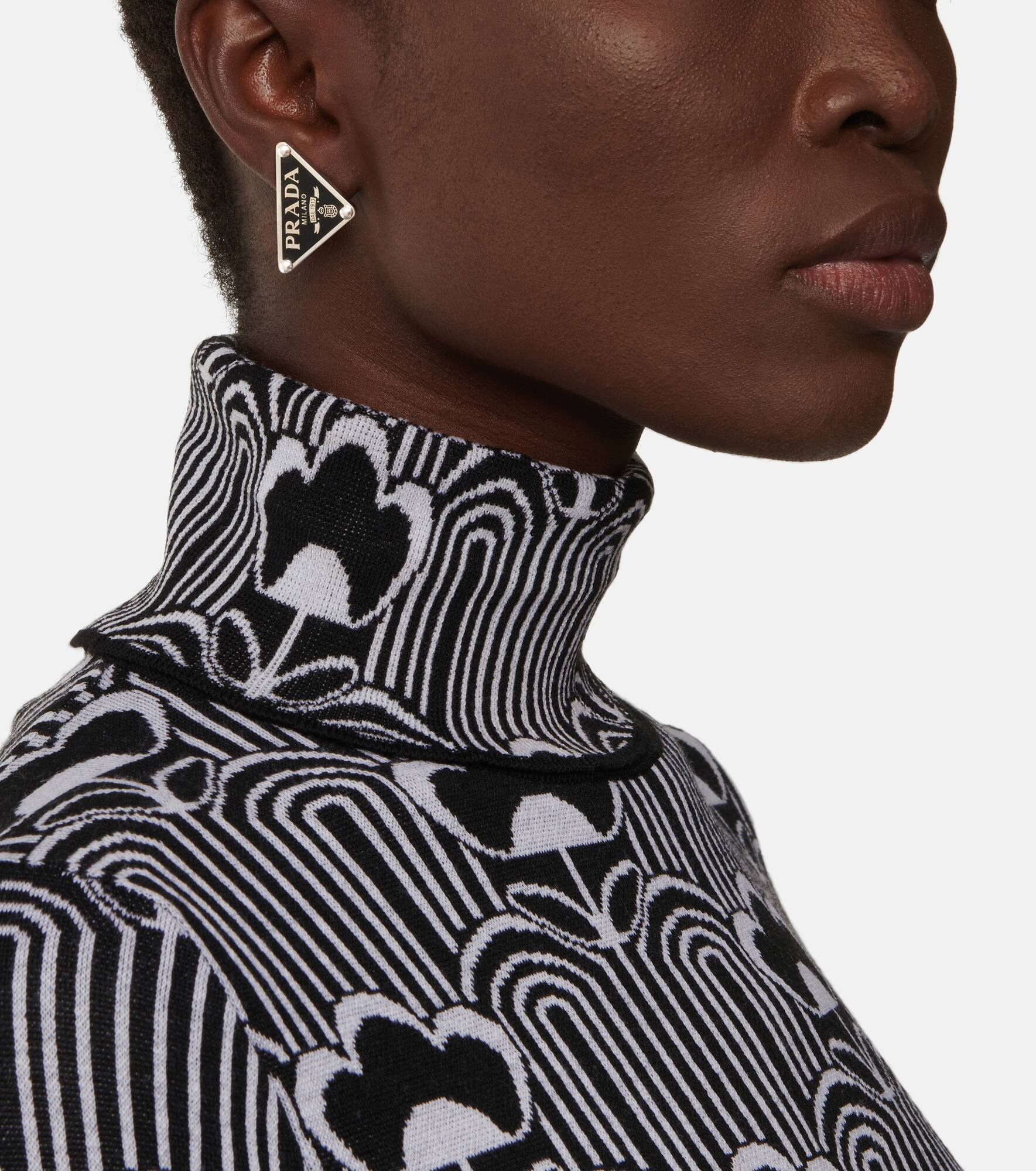 Logo clip-on single earring - 3