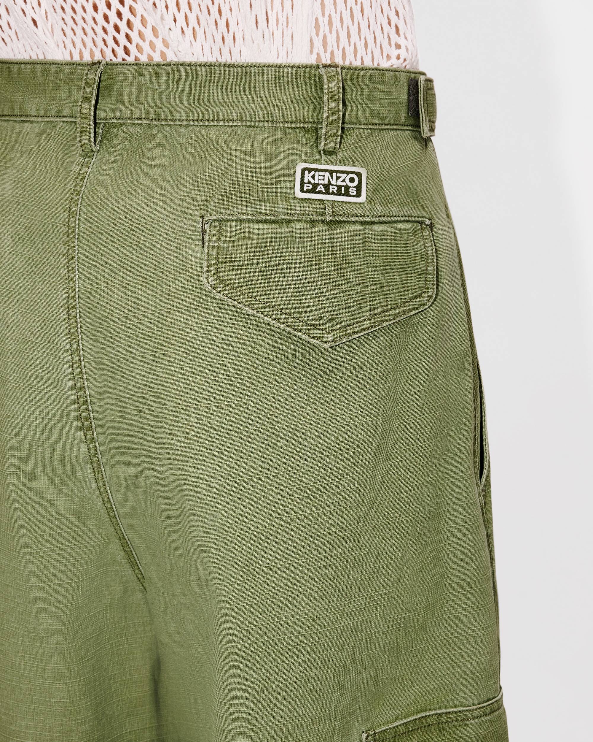 Adjustable cargo pants in cotton - 9
