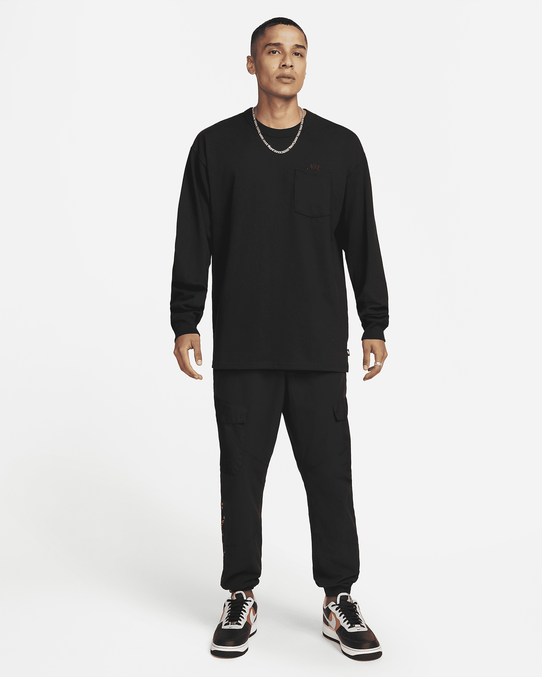 Nike Sportswear Premium Essentials Men's Long-Sleeve Pocket T-Shirt - 5