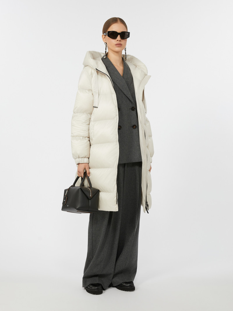 'S Max Mara TITTY Wide-fit wool flannel trousers outlook