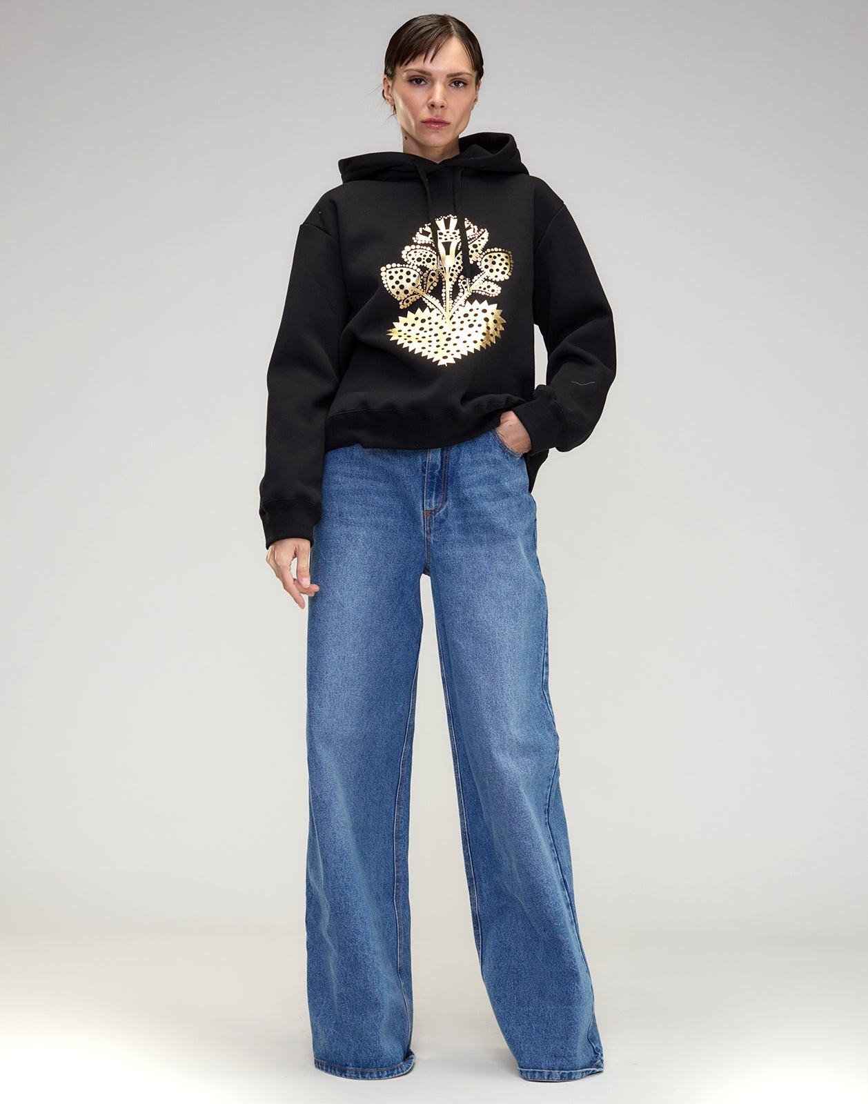 Heart of Gold Sweatshirt - 6