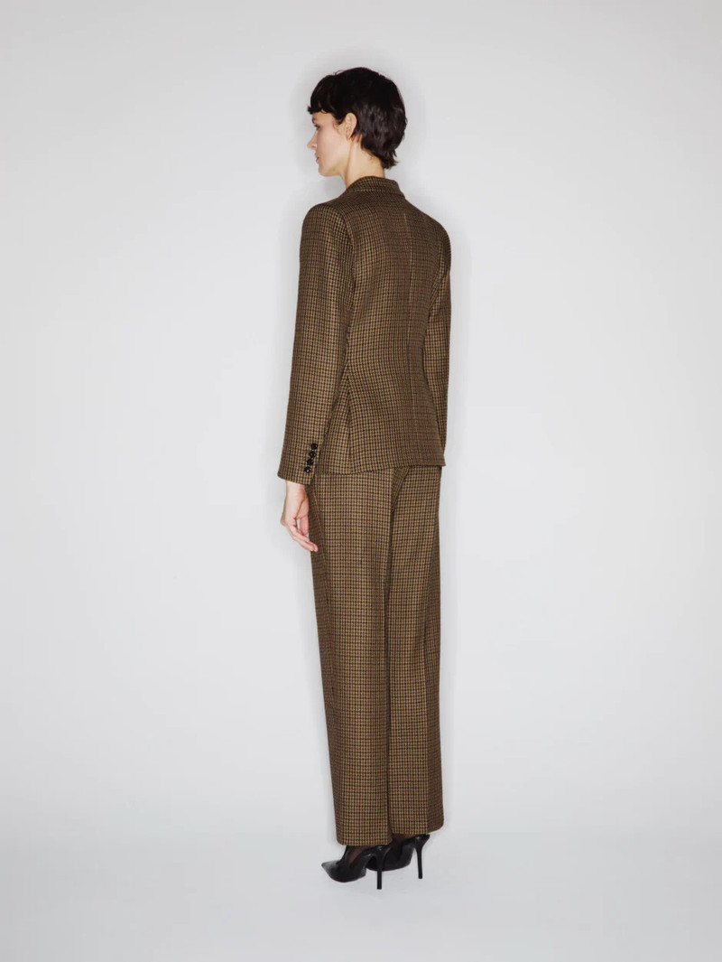 Charmer Blazer 4