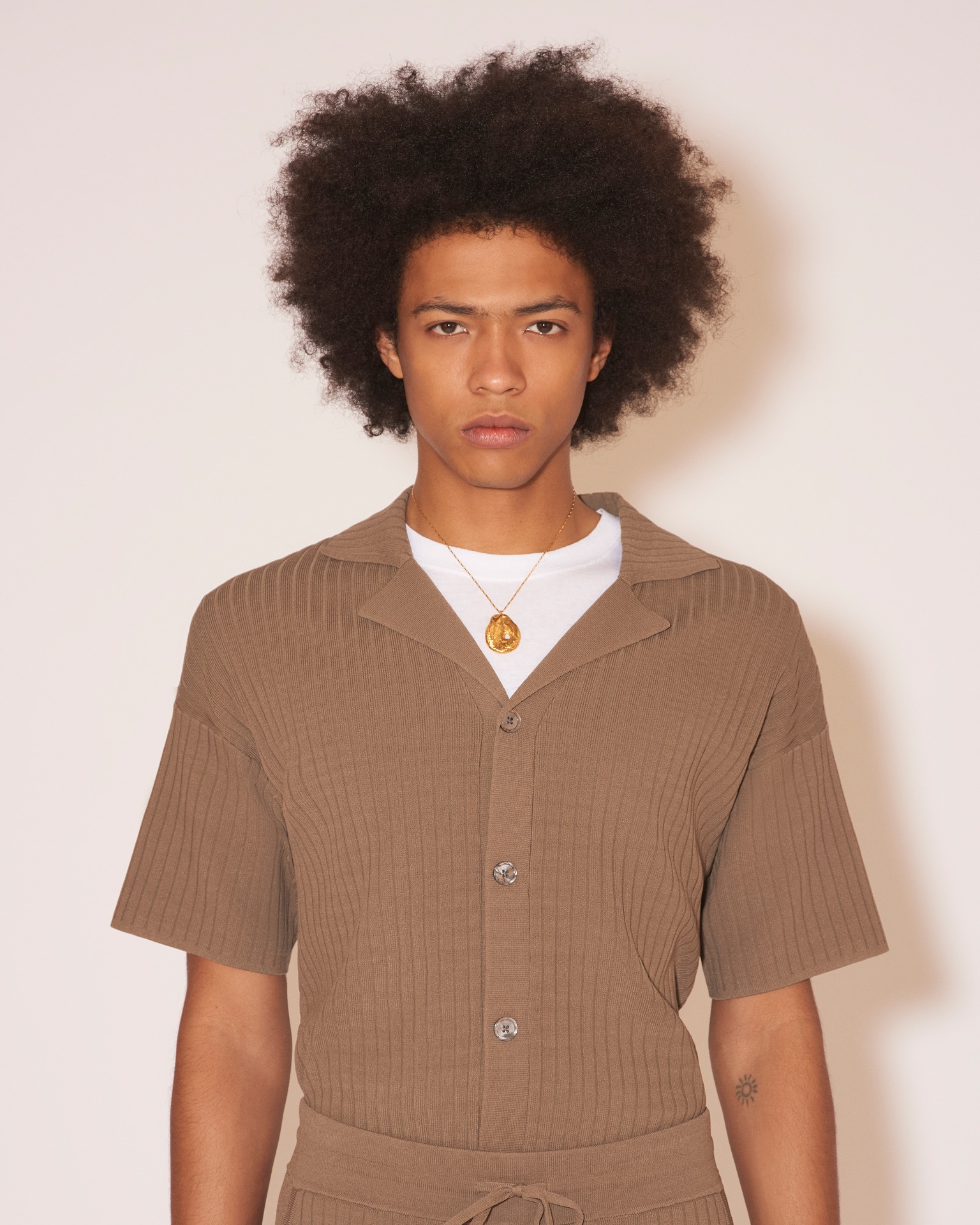 JAVAN - Viscose rib short-sleeve shirt - Fossil brown - 5