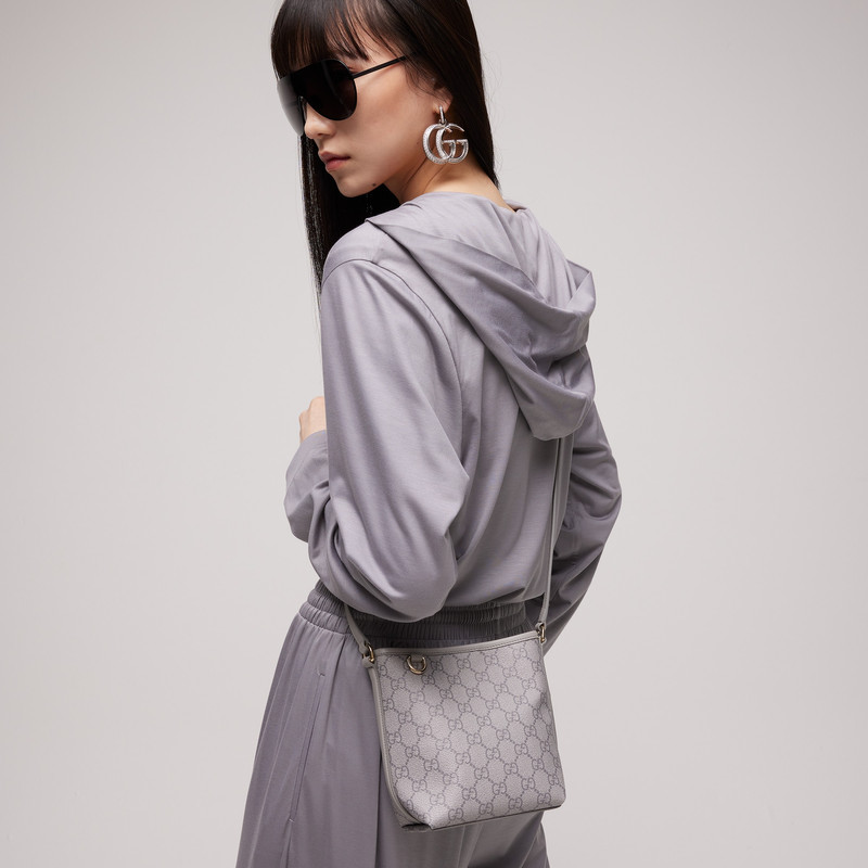 GG Emblem nano bucket bag 4