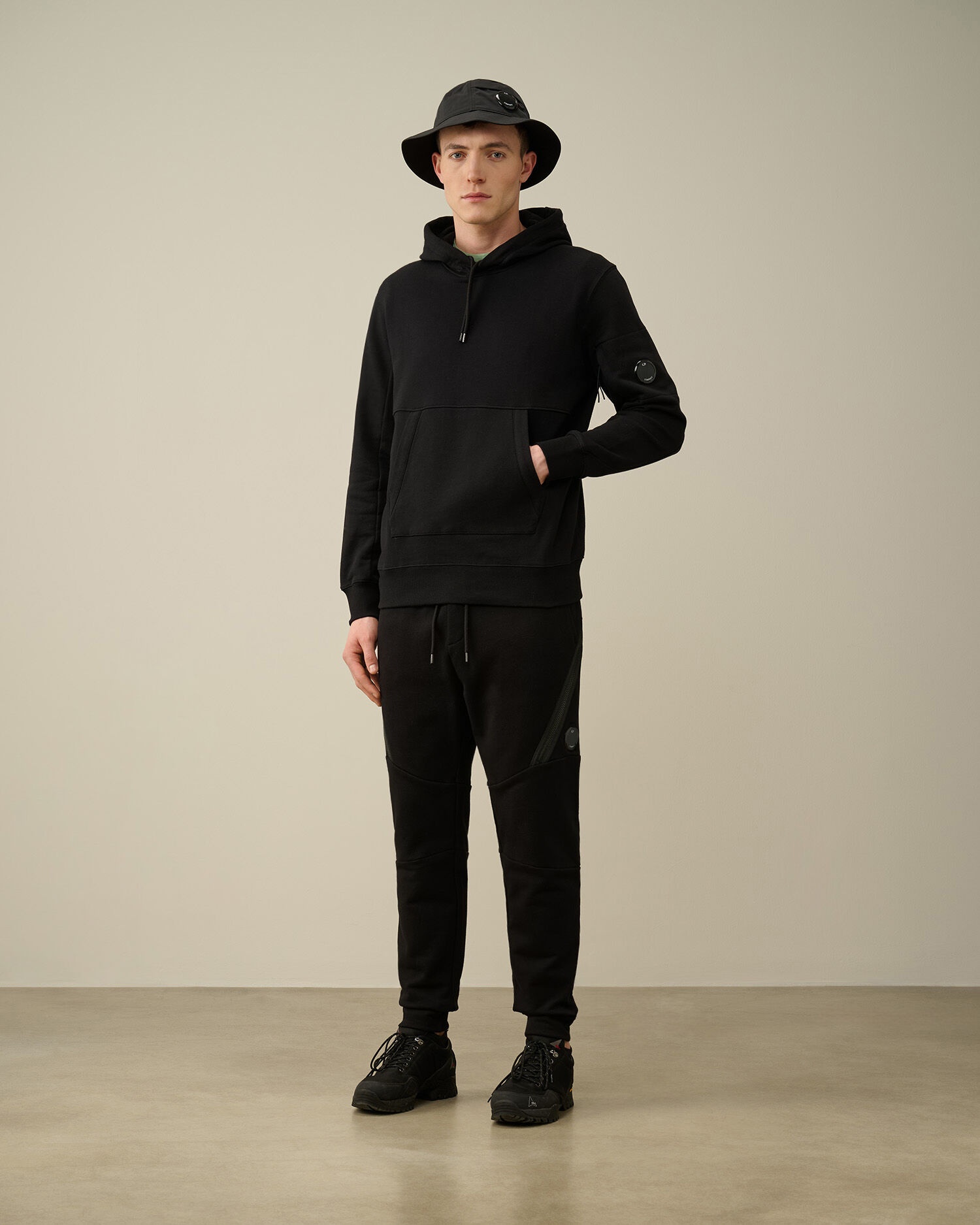 Diagonal Raised Fleece Hoodie - 5