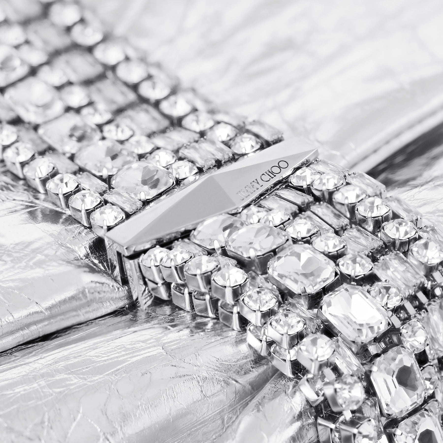 Zandra
Silver Vintage Metallic Leather Clutch Bag - 4