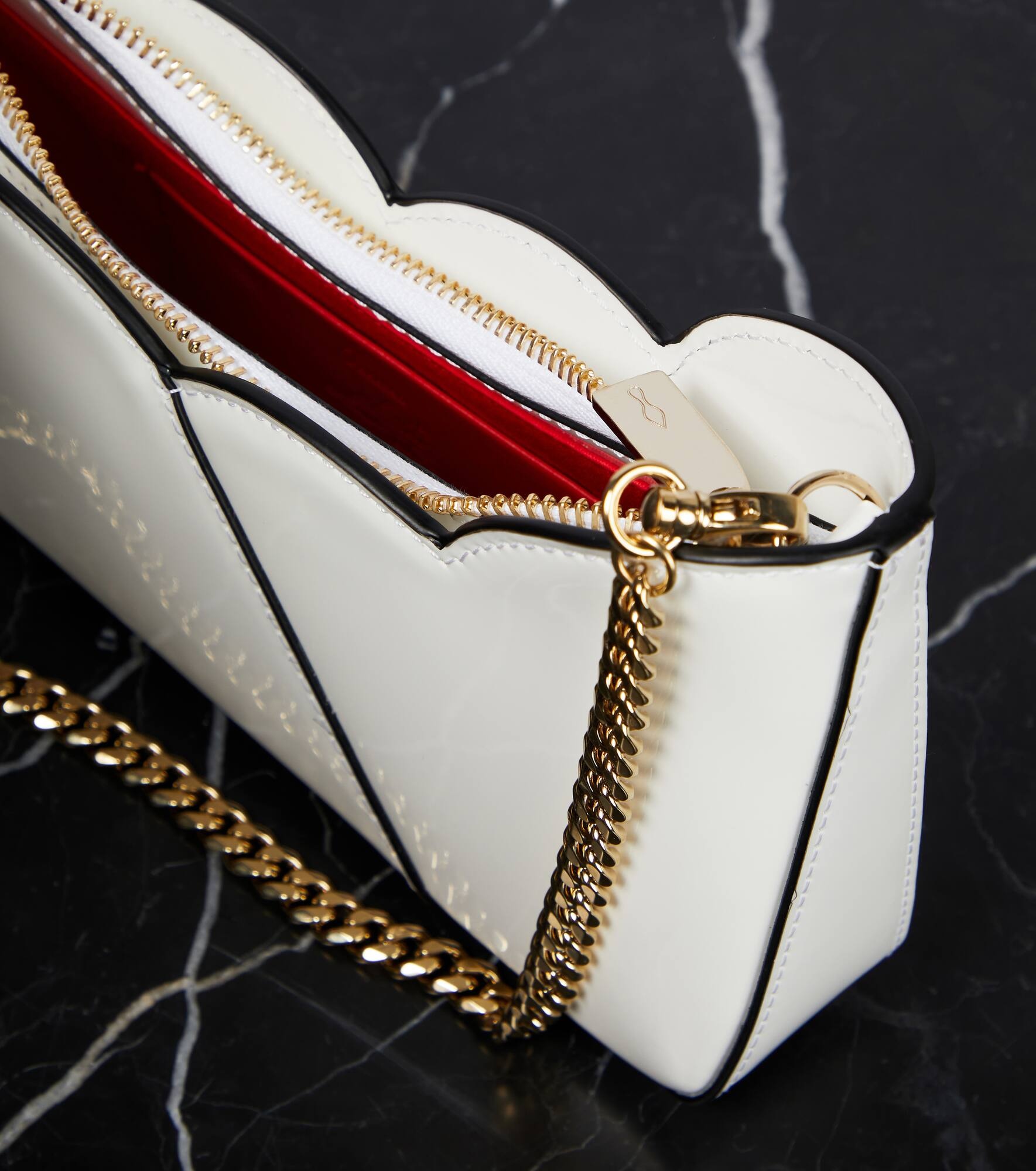 Hot Chick Small patent leather clutch - 3