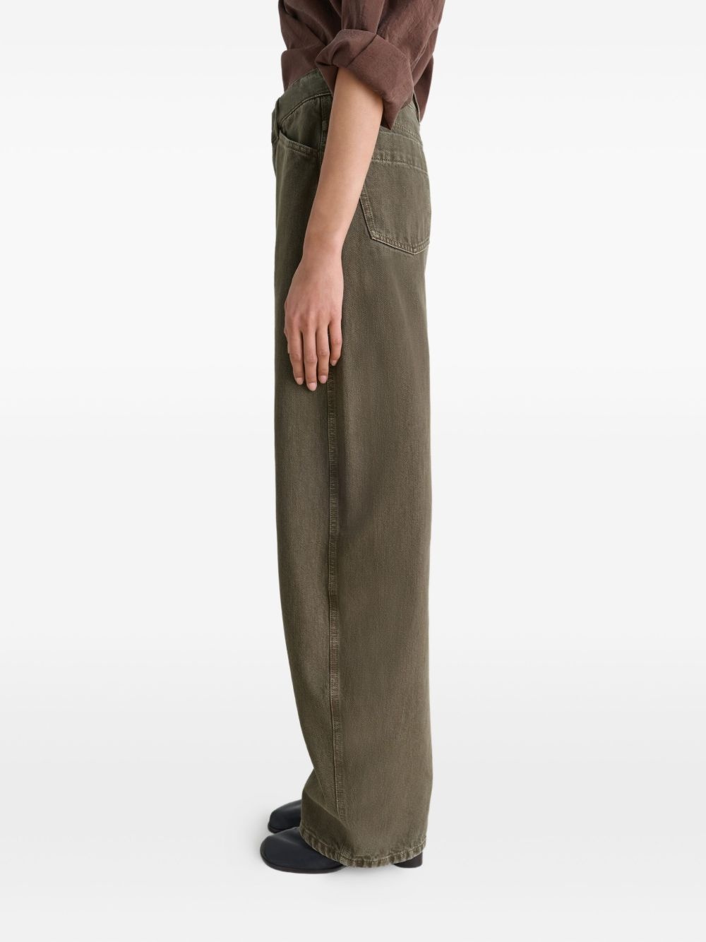 curved jeans - 4