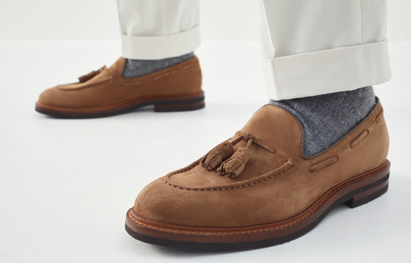 Suede loafers with tassels 6