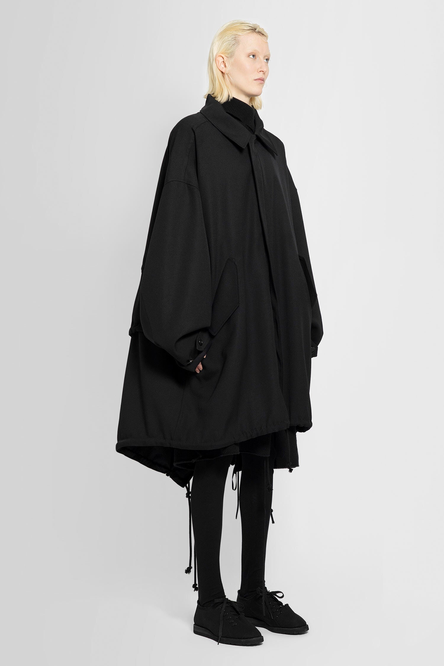 YOHJI YAMAMOTO WOMAN BLACK COATS - 3